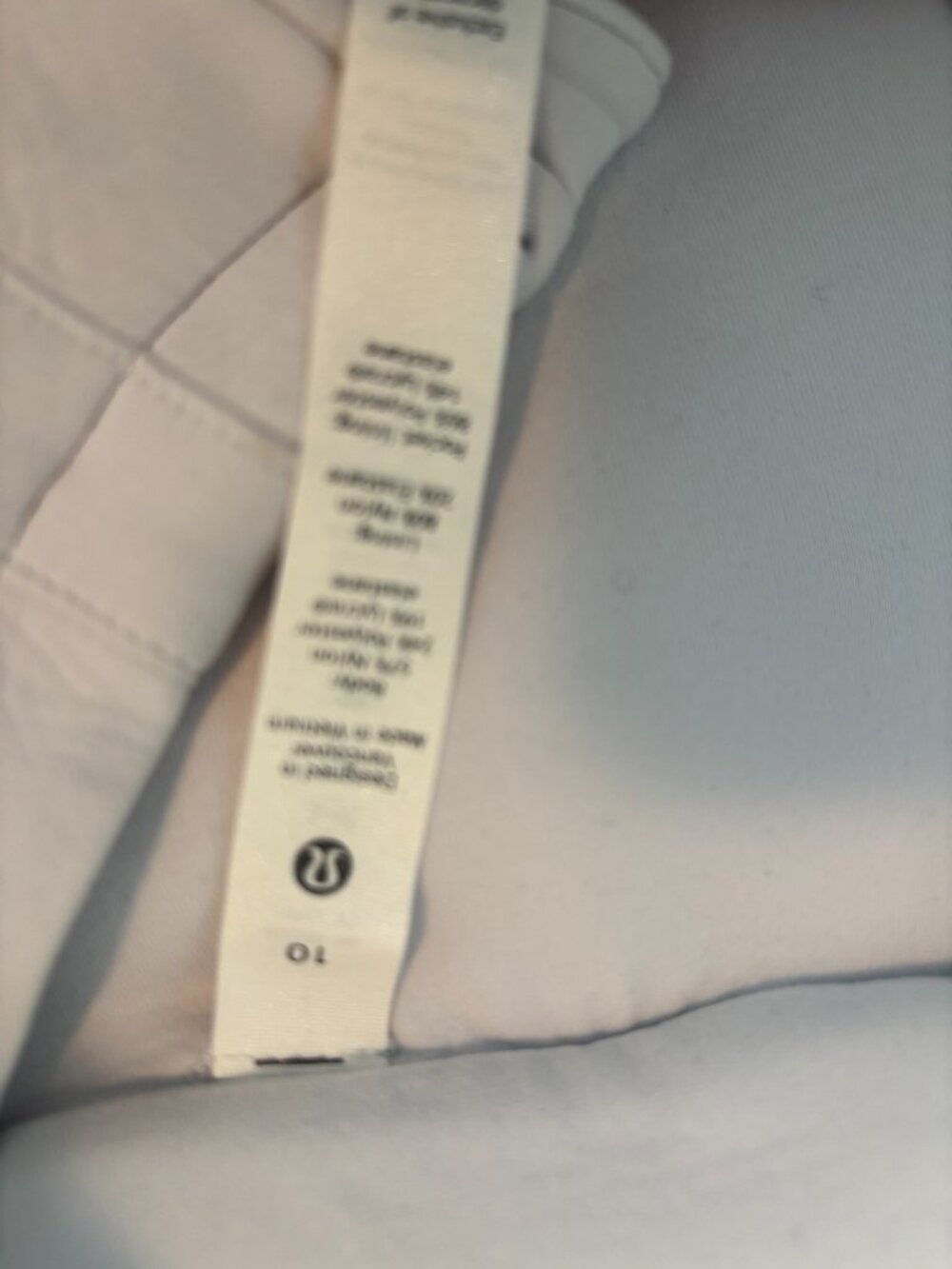 Lululemon cropped jacket - Picture 3 of 4